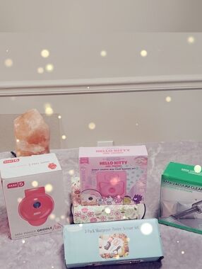 4 Pc Bundle Hello Kitty Donut Shoppe Mini Cake Making Set , Mini Griddle, & More